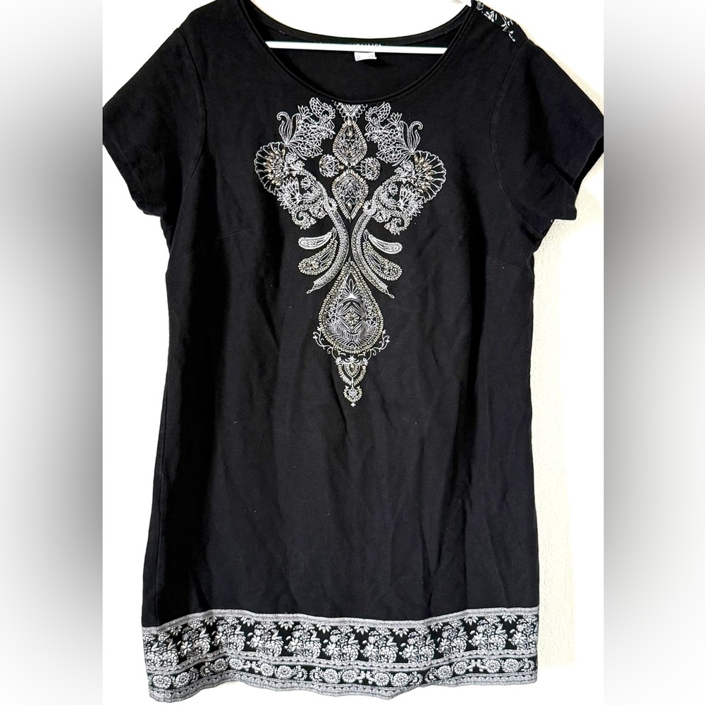 VENUS Black dress with Silver Embroidery